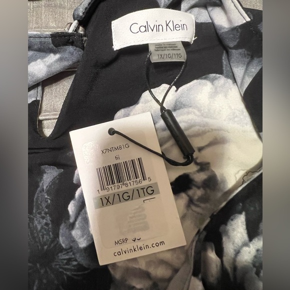 Calvin Klein sleeveless top with silver accents NWT Women’s size 1X - Picture 2 of 8